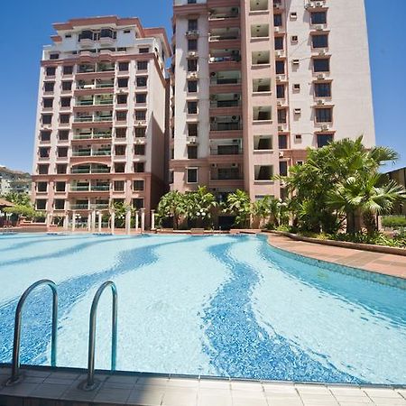 Апартаменты Nana Marina Court Кота-Кинабалу Экстерьер фото
